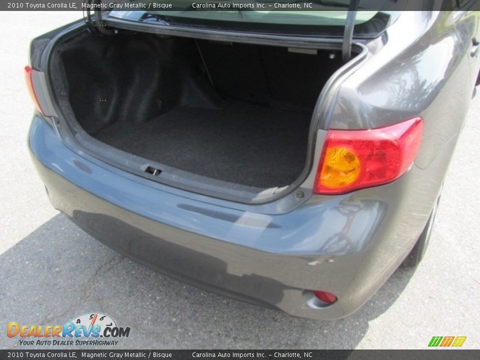 2010 Toyota Corolla LE Magnetic Gray Metallic / Bisque Photo #20