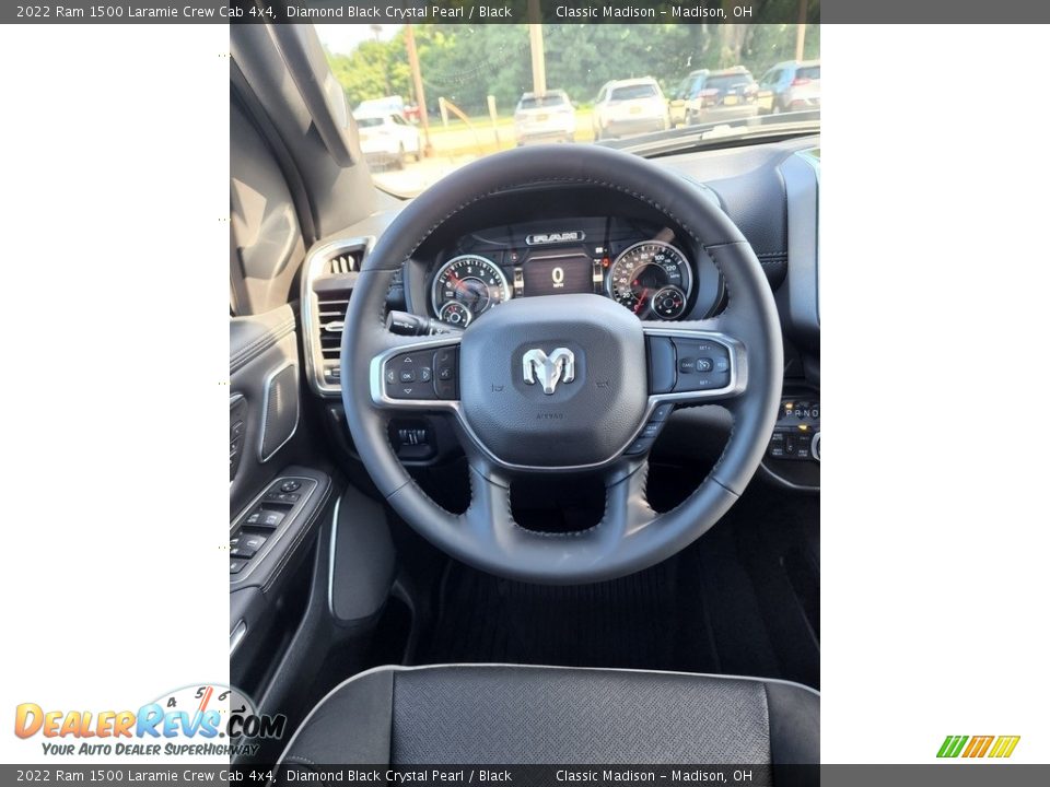 2022 Ram 1500 Laramie Crew Cab 4x4 Diamond Black Crystal Pearl / Black Photo #5