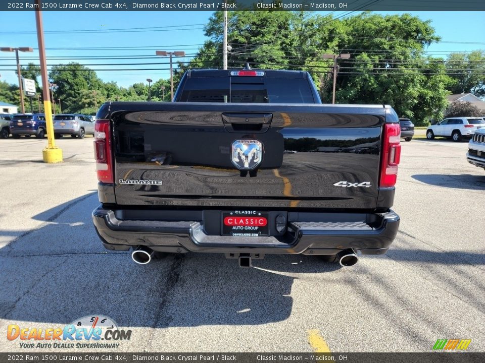 2022 Ram 1500 Laramie Crew Cab 4x4 Diamond Black Crystal Pearl / Black Photo #10