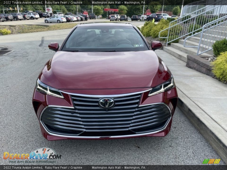 2022 Toyota Avalon Limited Ruby Flare Pearl / Graphite Photo #6