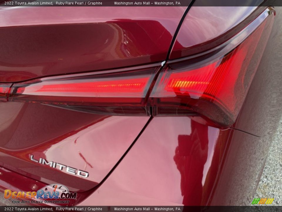 2022 Toyota Avalon Limited Ruby Flare Pearl / Graphite Photo #27
