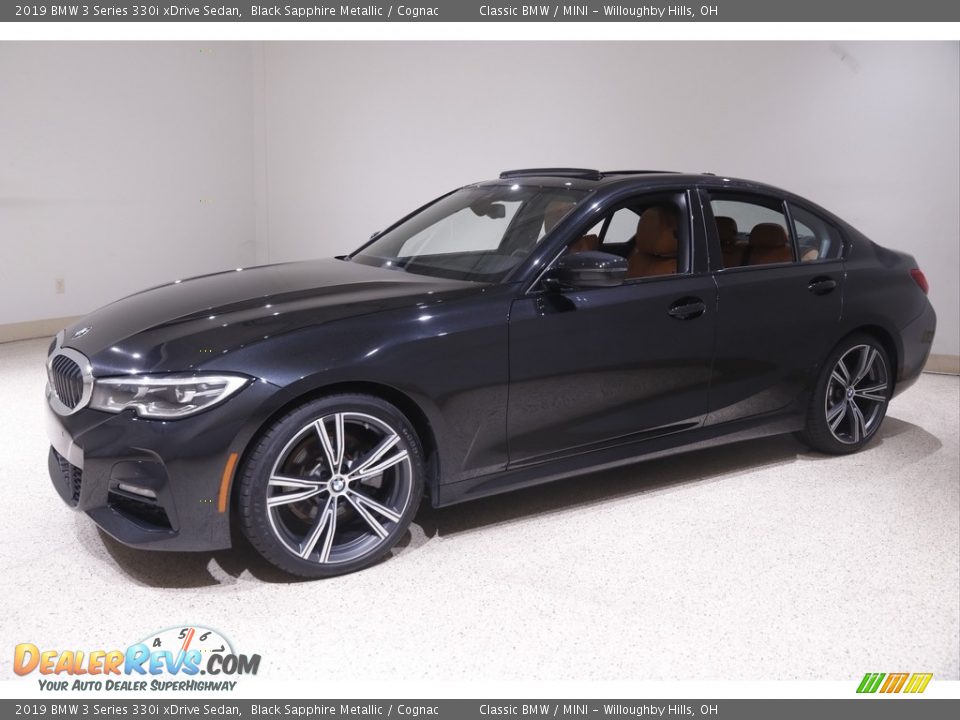 2019 BMW 3 Series 330i xDrive Sedan Black Sapphire Metallic / Cognac Photo #3