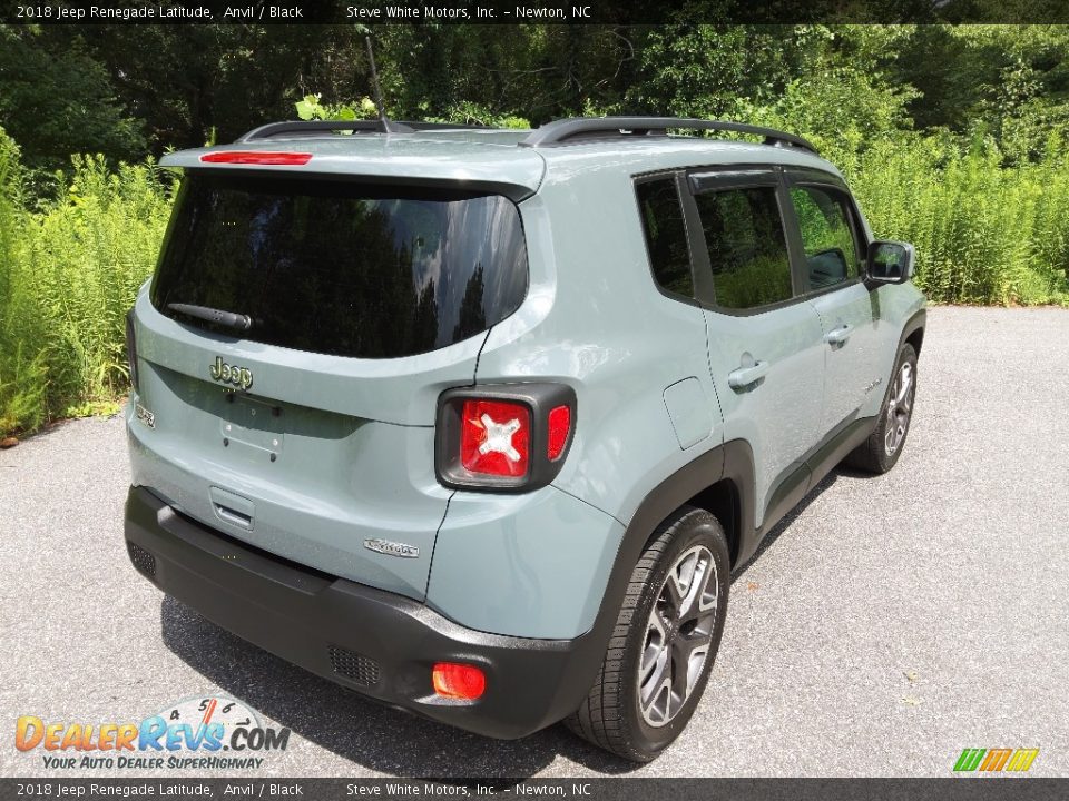 2018 Jeep Renegade Latitude Anvil / Black Photo #8