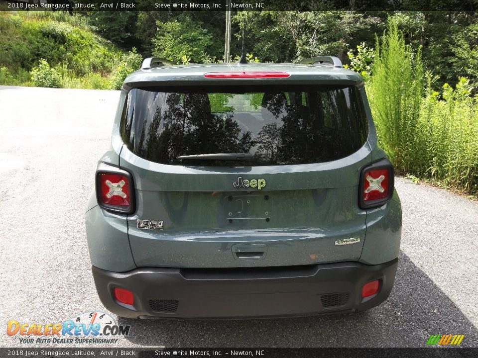 2018 Jeep Renegade Latitude Anvil / Black Photo #9