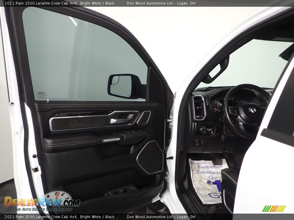 2021 Ram 1500 Laramie Crew Cab 4x4 Bright White / Black Photo #12