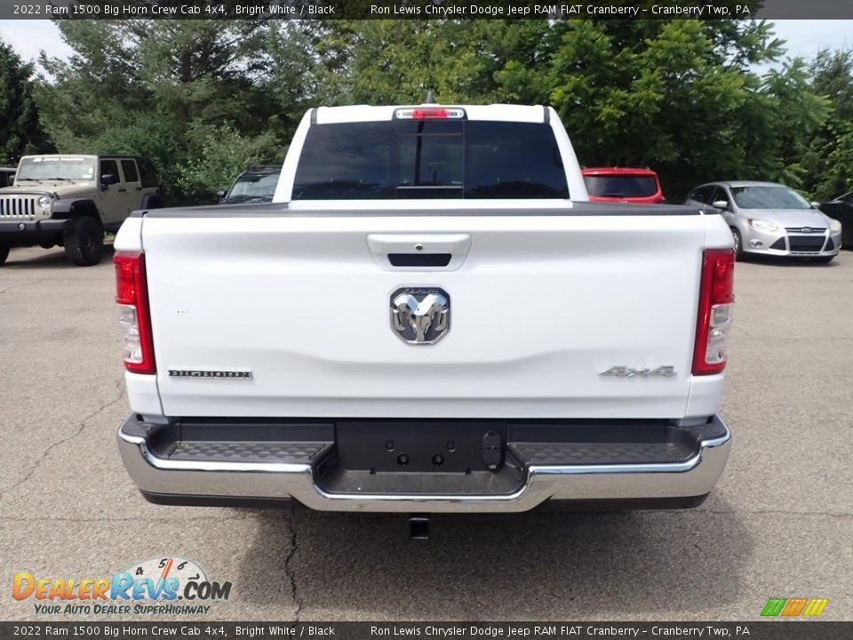 2022 Ram 1500 Big Horn Crew Cab 4x4 Bright White / Black Photo #4