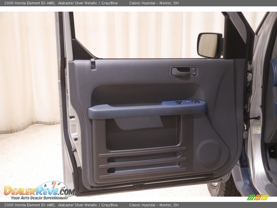 2006 Honda Element EX AWD Alabaster Silver Metallic / Gray/Blue Photo #4