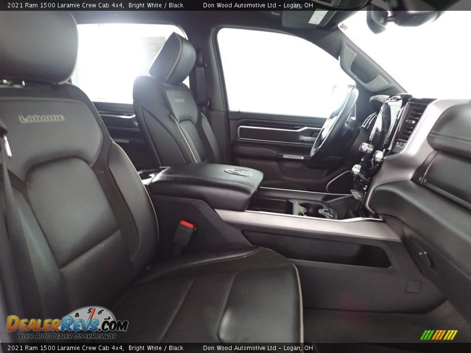 2021 Ram 1500 Laramie Crew Cab 4x4 Bright White / Black Photo #27