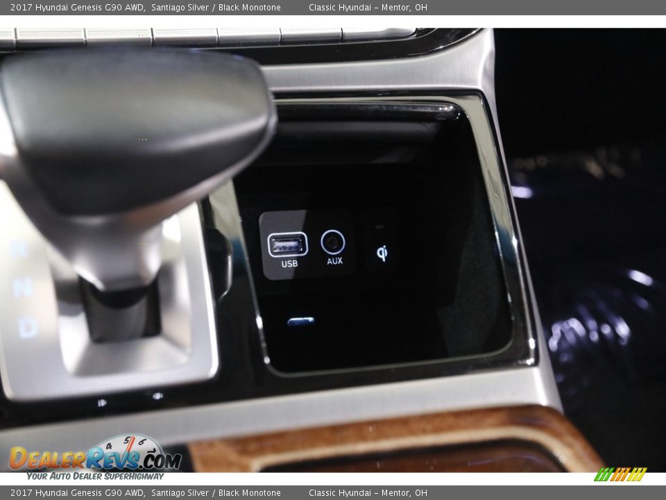 2017 Hyundai Genesis G90 AWD Santiago Silver / Black Monotone Photo #17