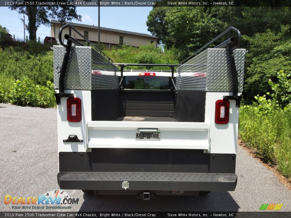 2019 Ram 2500 Tradesman Crew Cab 4x4 Chassis Bright White / Black/Diesel Gray Photo #7