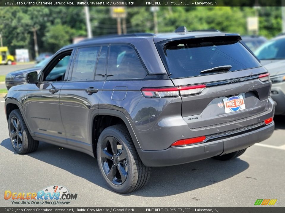 2022 Jeep Grand Cherokee Laredo 4x4 Baltic Gray Metallic / Global Black Photo #6