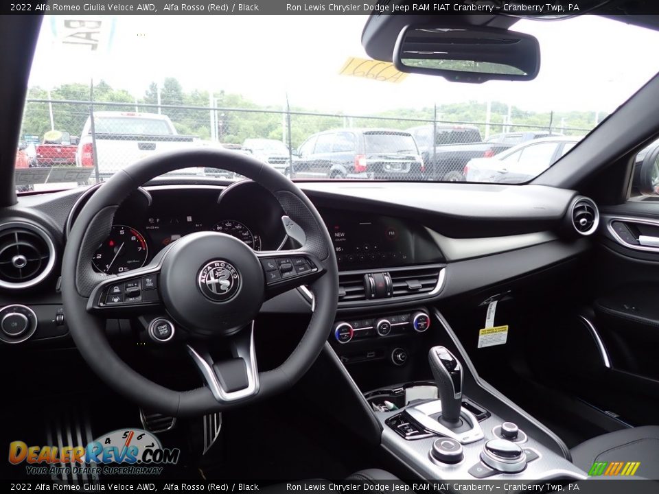 Dashboard of 2022 Alfa Romeo Giulia Veloce AWD Photo #12