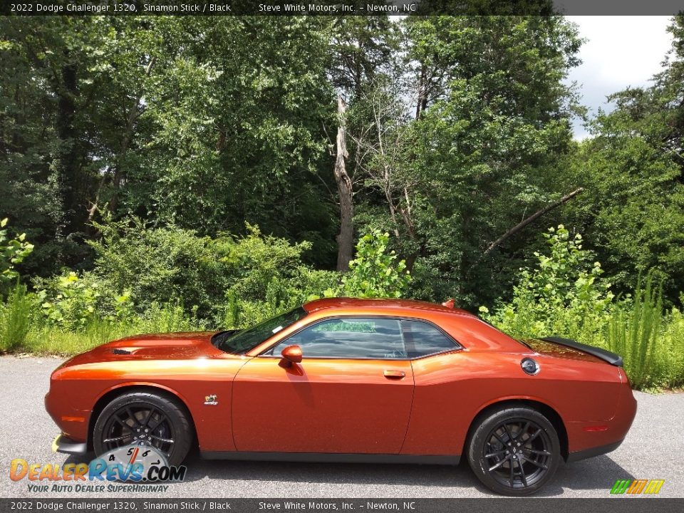 Sinamon Stick 2022 Dodge Challenger 1320 Photo #1