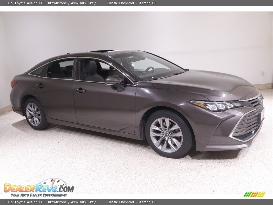 Brownstone 2019 Toyota Avalon XLE Photo #1