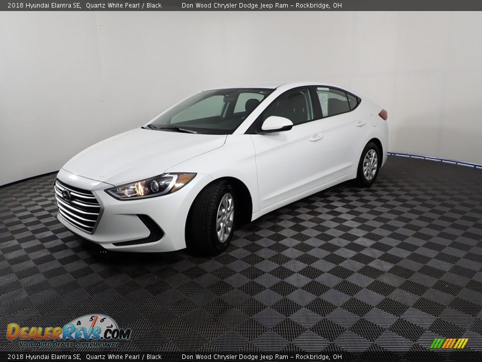 2018 Hyundai Elantra SE Quartz White Pearl / Black Photo #3