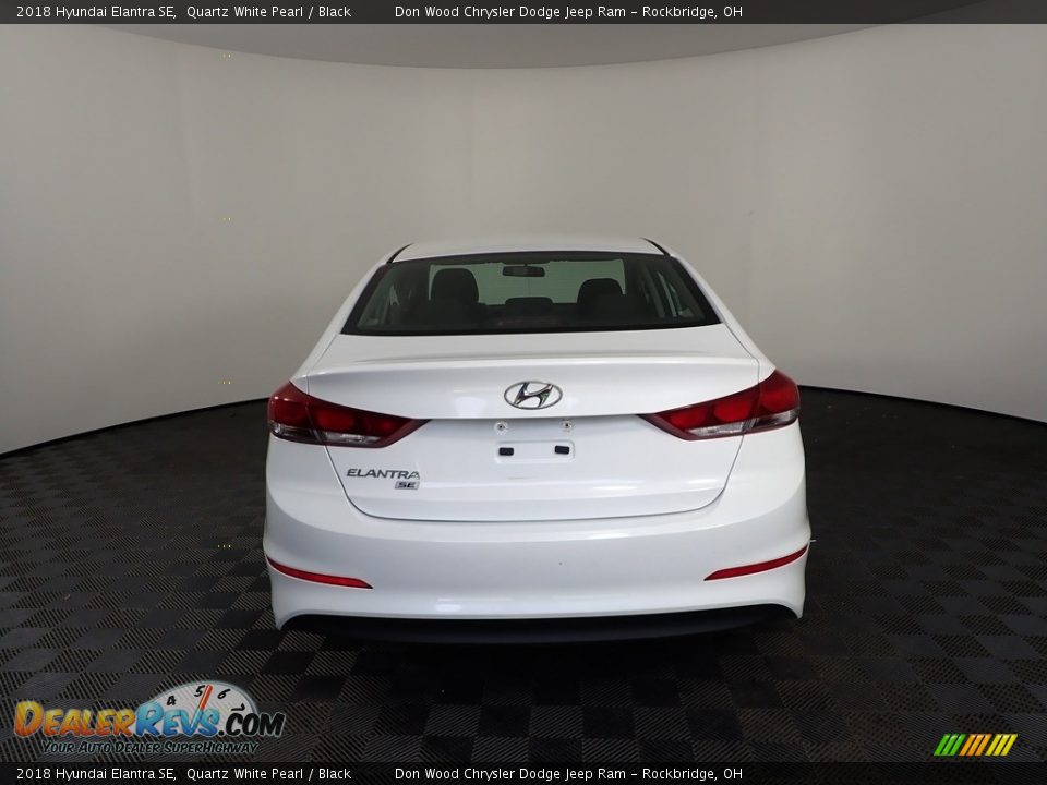 2018 Hyundai Elantra SE Quartz White Pearl / Black Photo #5