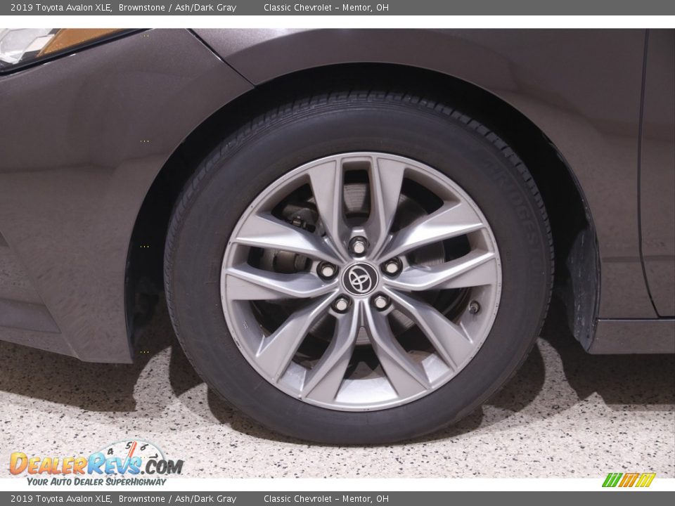 2019 Toyota Avalon XLE Wheel Photo #20