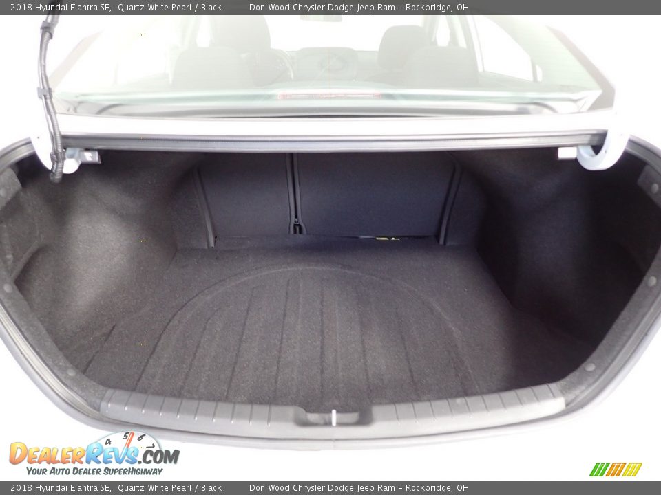 2018 Hyundai Elantra SE Quartz White Pearl / Black Photo #7