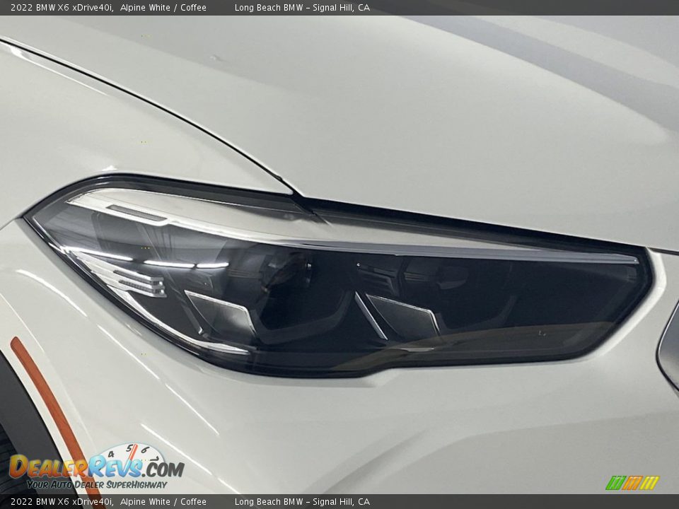 2022 BMW X6 xDrive40i Alpine White / Coffee Photo #4