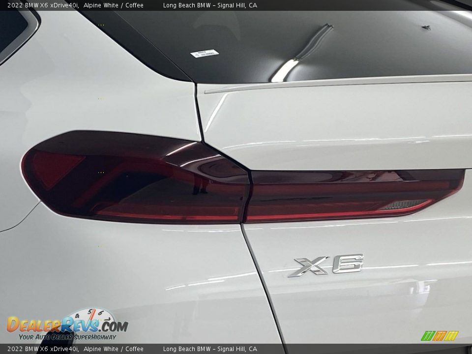 2022 BMW X6 xDrive40i Alpine White / Coffee Photo #6