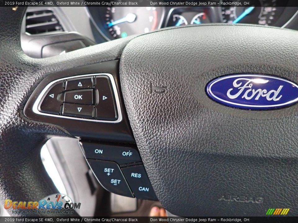 2019 Ford Escape SE 4WD Oxford White / Chromite Gray/Charcoal Black Photo #17