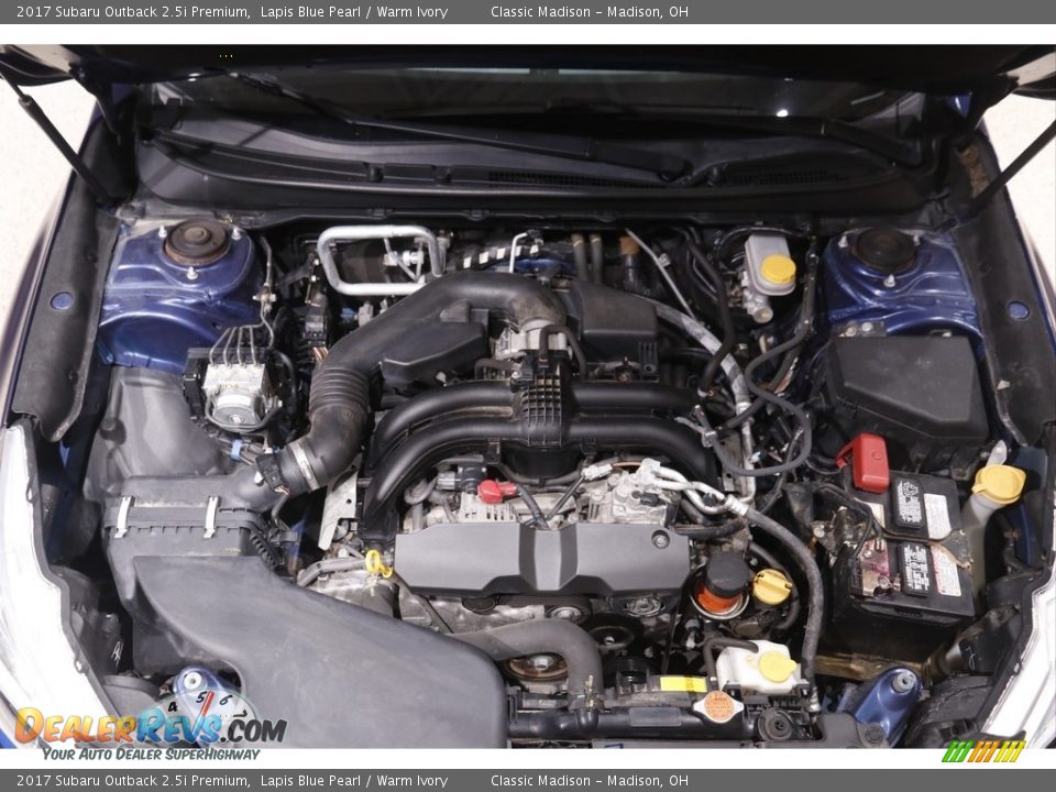 2017 Subaru Outback 2.5i Premium Lapis Blue Pearl / Warm Ivory Photo #19