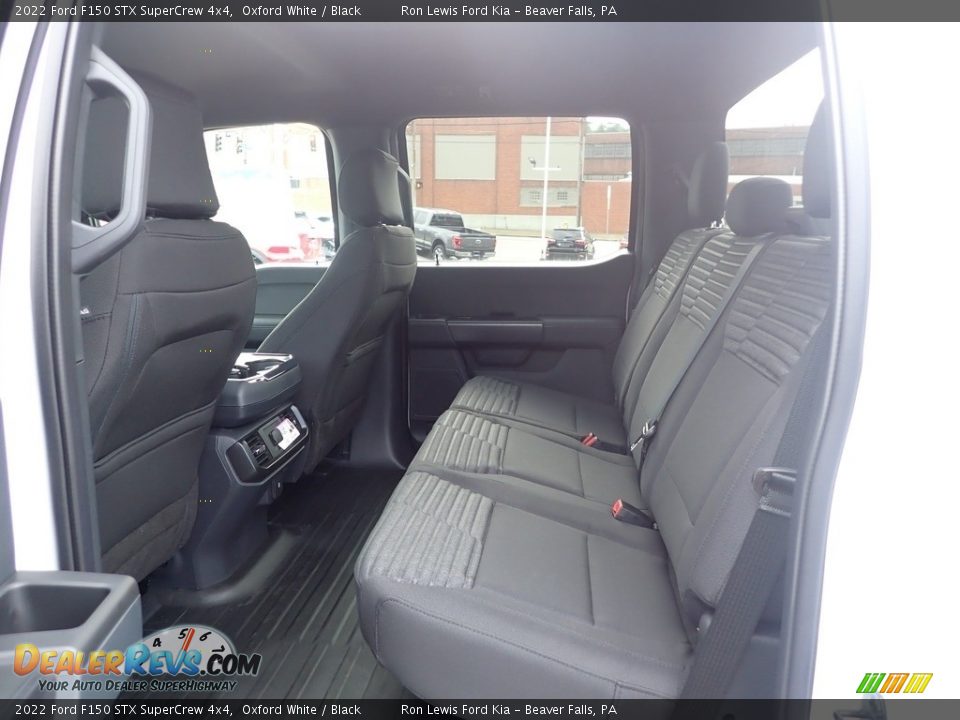 2022 Ford F150 STX SuperCrew 4x4 Oxford White / Black Photo #13
