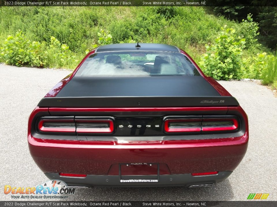 2022 Dodge Challenger R/T Scat Pack Widebody Octane Red Pearl / Black Photo #7
