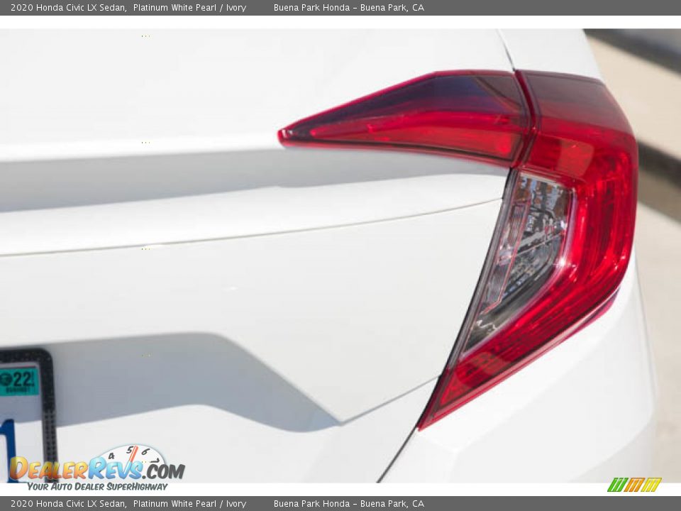 2020 Honda Civic LX Sedan Platinum White Pearl / Ivory Photo #13