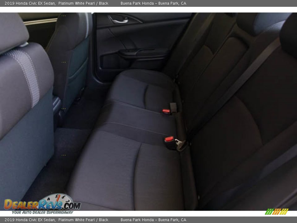 2019 Honda Civic EX Sedan Platinum White Pearl / Black Photo #4