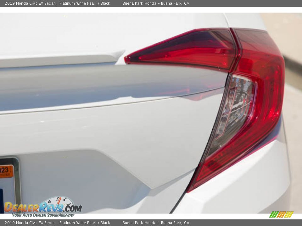2019 Honda Civic EX Sedan Platinum White Pearl / Black Photo #11