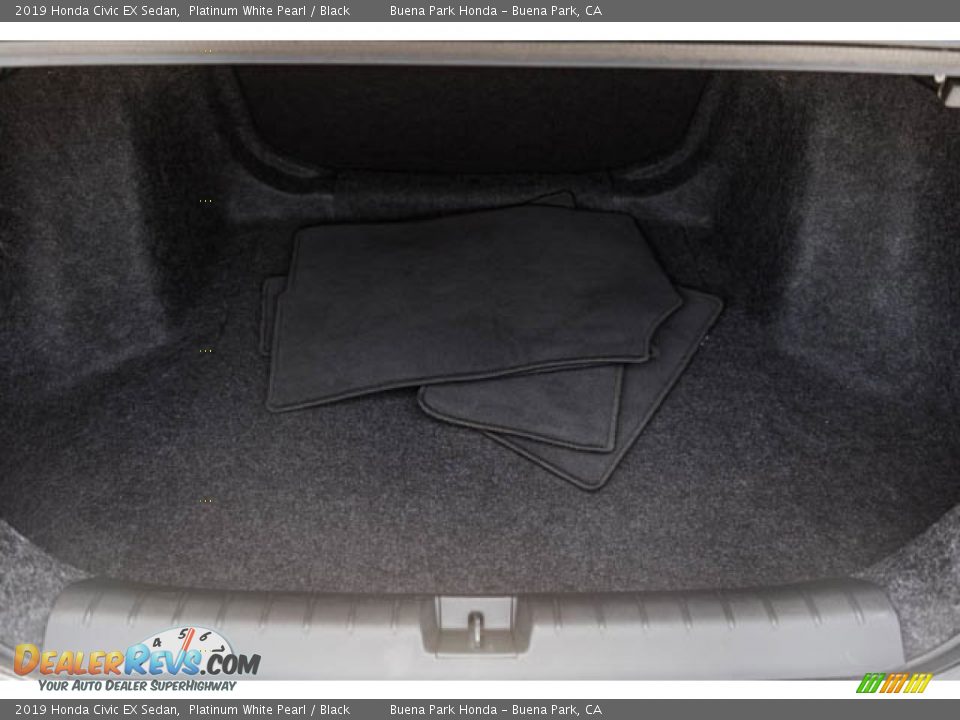 2019 Honda Civic EX Sedan Platinum White Pearl / Black Photo #20
