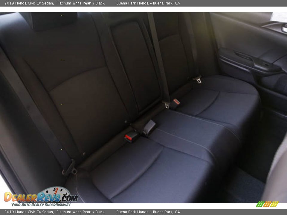 2019 Honda Civic EX Sedan Platinum White Pearl / Black Photo #22
