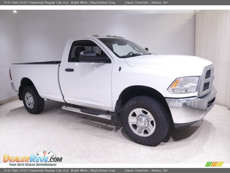 Front 3/4 View of 2015 Ram 3500 Tradesman Regular Cab 4x4 Photo #1