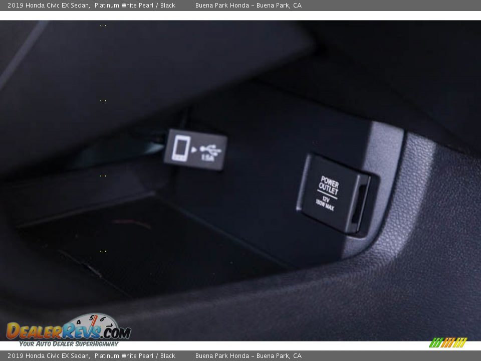 2019 Honda Civic EX Sedan Platinum White Pearl / Black Photo #24