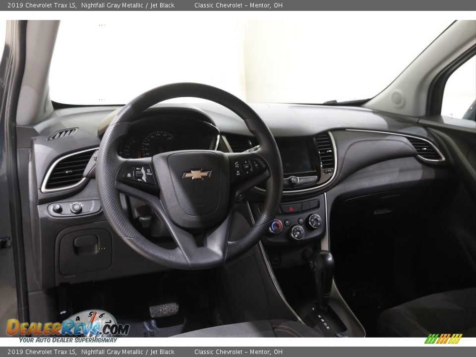 Dashboard of 2019 Chevrolet Trax LS Photo #6