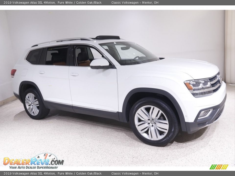 2019 Volkswagen Atlas SEL 4Motion Pure White / Golden Oak/Black Photo #1