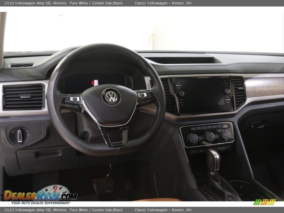 2019 Volkswagen Atlas SEL 4Motion Pure White / Golden Oak/Black Photo #6