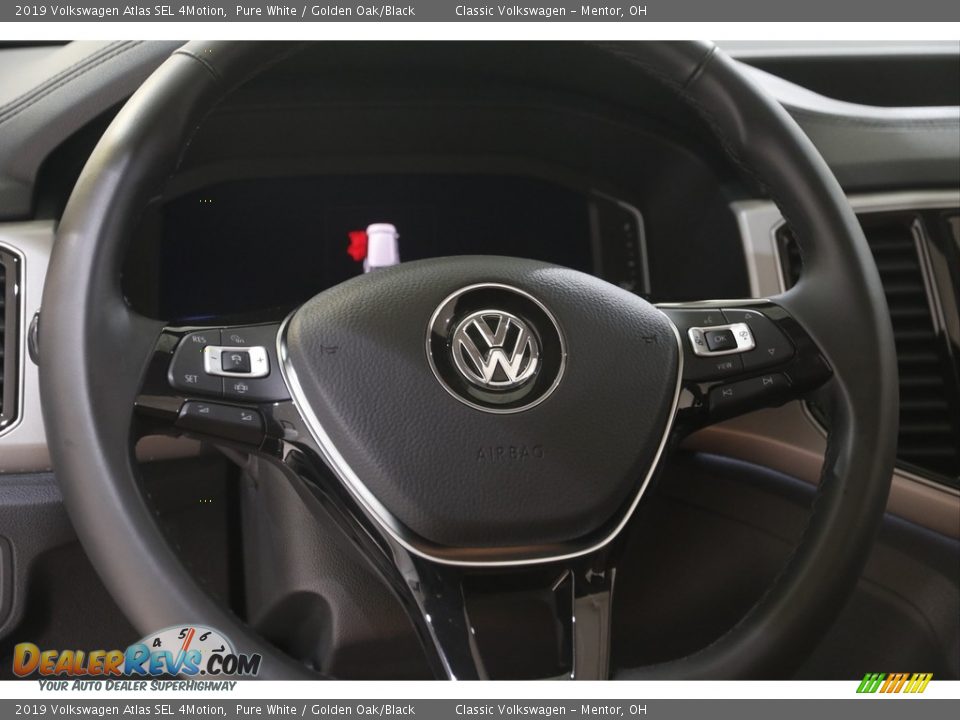 2019 Volkswagen Atlas SEL 4Motion Steering Wheel Photo #7