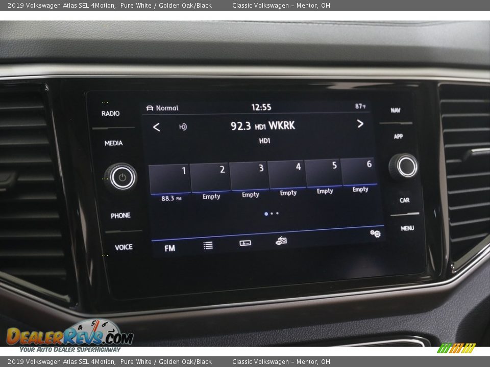 2019 Volkswagen Atlas SEL 4Motion Pure White / Golden Oak/Black Photo #10