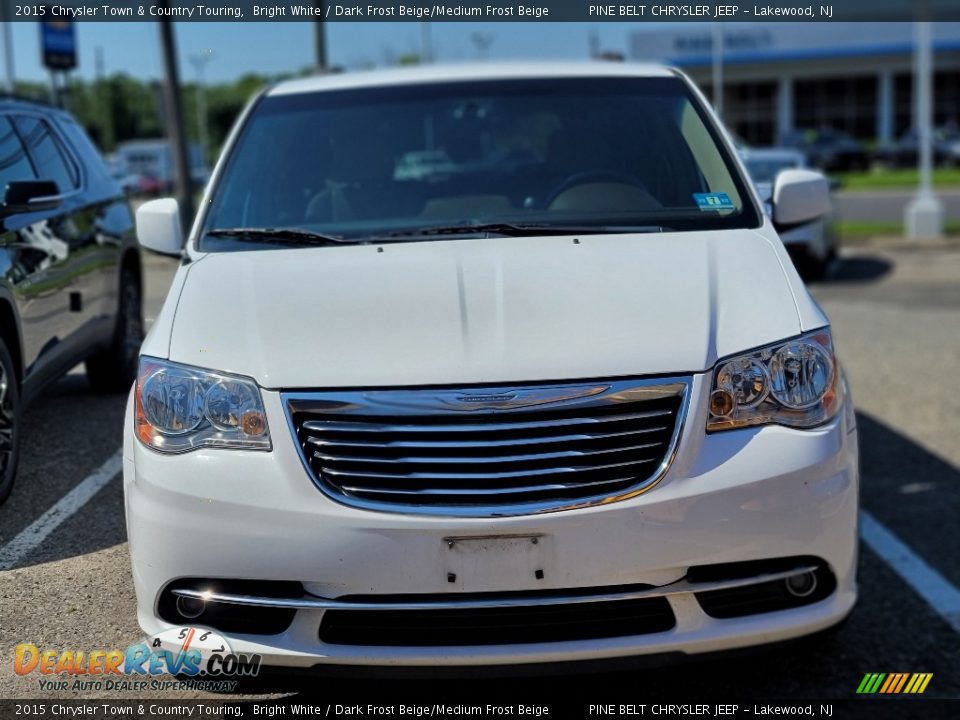 2015 Chrysler Town & Country Touring Bright White / Dark Frost Beige/Medium Frost Beige Photo #2