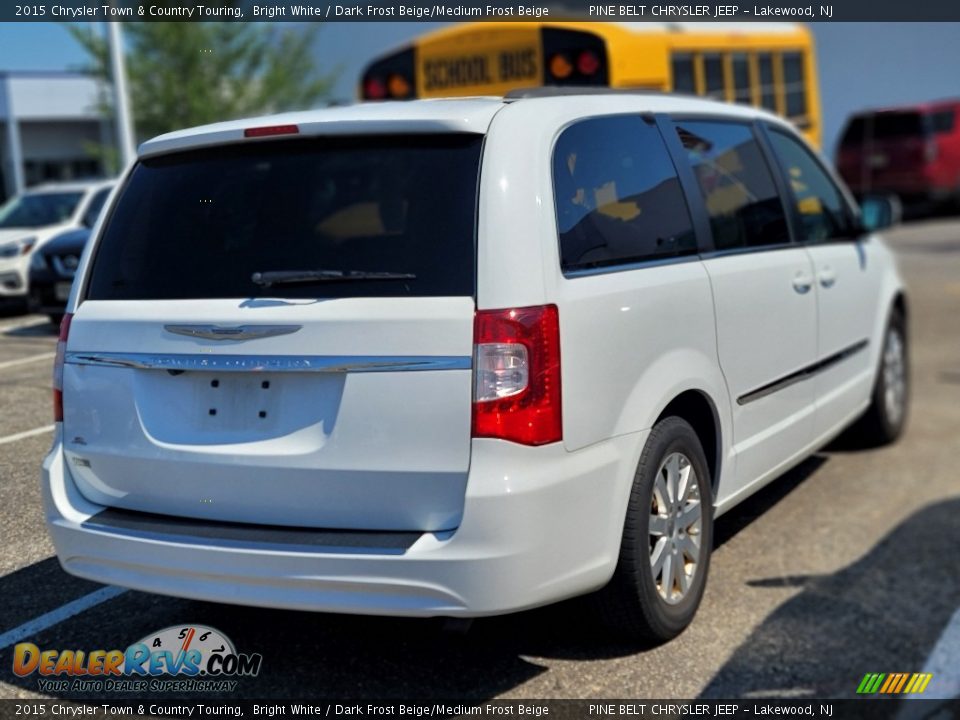 2015 Chrysler Town & Country Touring Bright White / Dark Frost Beige/Medium Frost Beige Photo #7