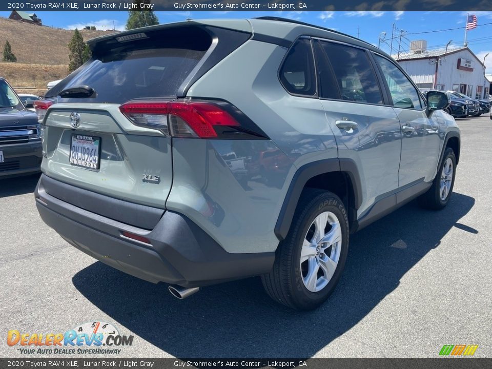 2020 Toyota RAV4 XLE Lunar Rock / Light Gray Photo #5