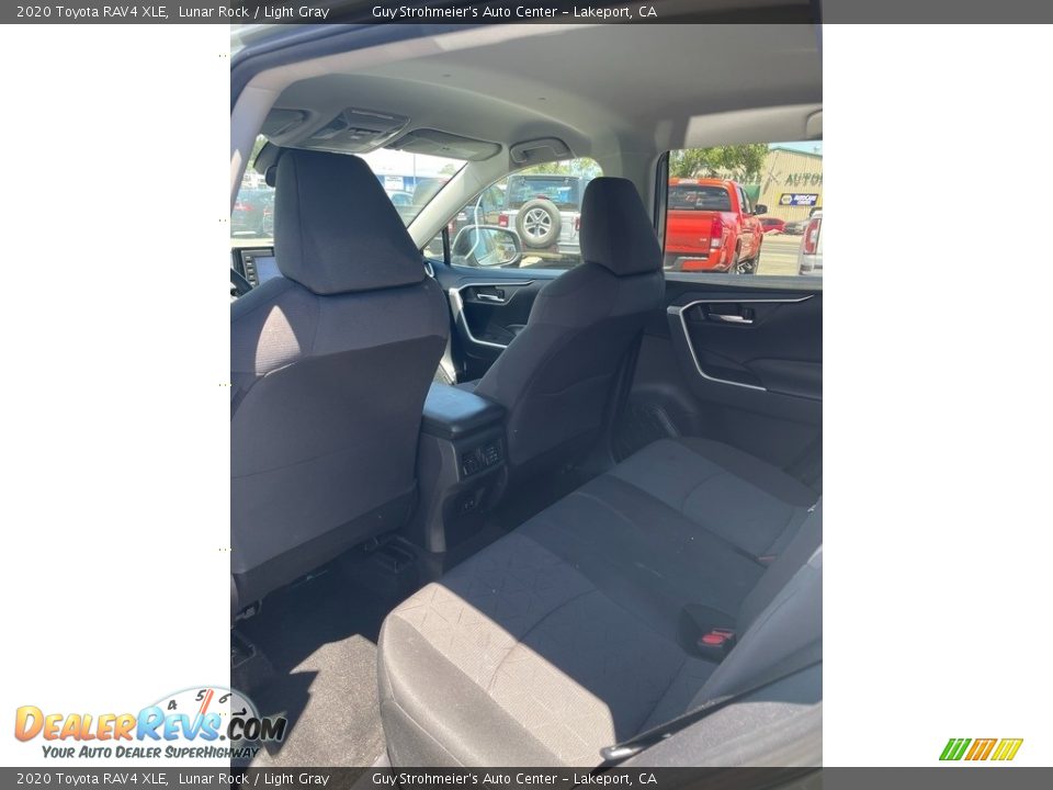 2020 Toyota RAV4 XLE Lunar Rock / Light Gray Photo #8