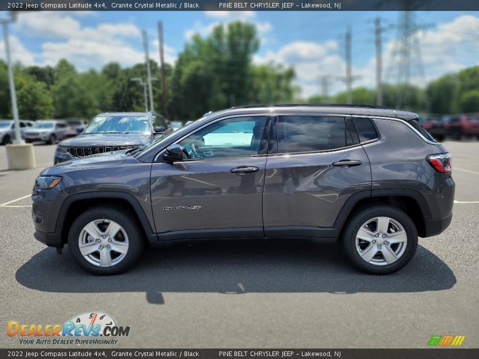 2022 Jeep Compass Latitude 4x4 Granite Crystal Metallic / Black Photo #3