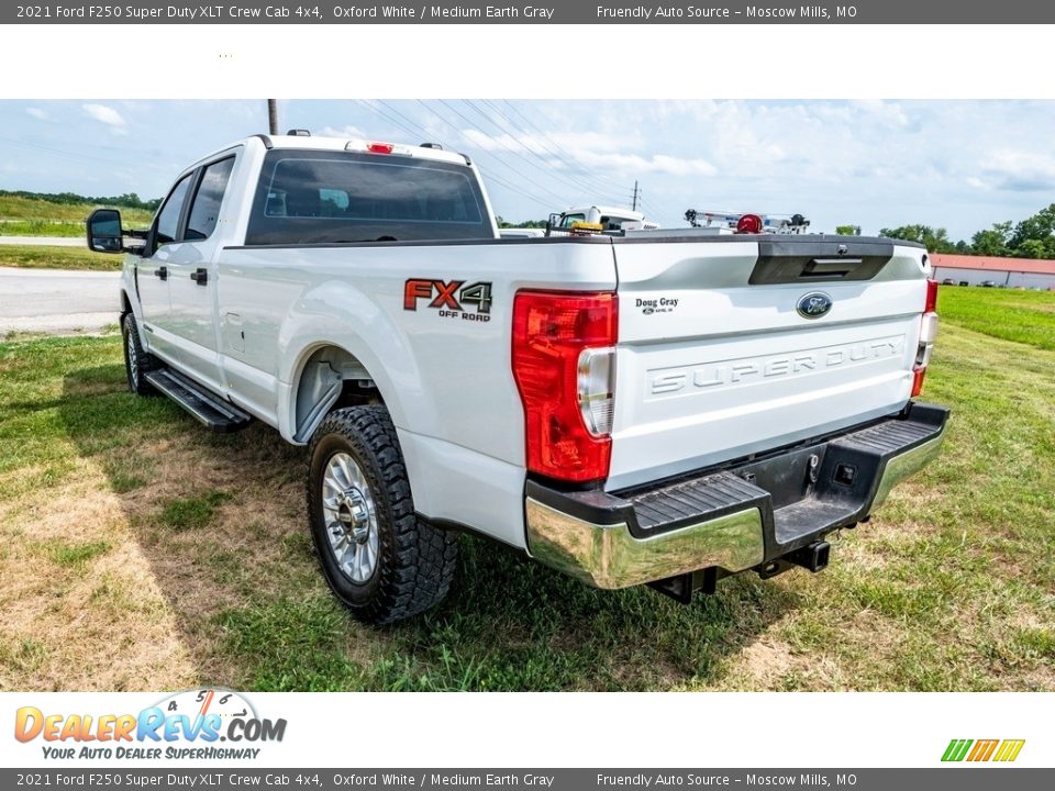 2021 Ford F250 Super Duty XLT Crew Cab 4x4 Oxford White / Medium Earth Gray Photo #6