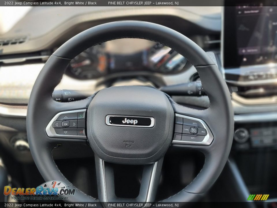 2022 Jeep Compass Latitude 4x4 Bright White / Black Photo #8