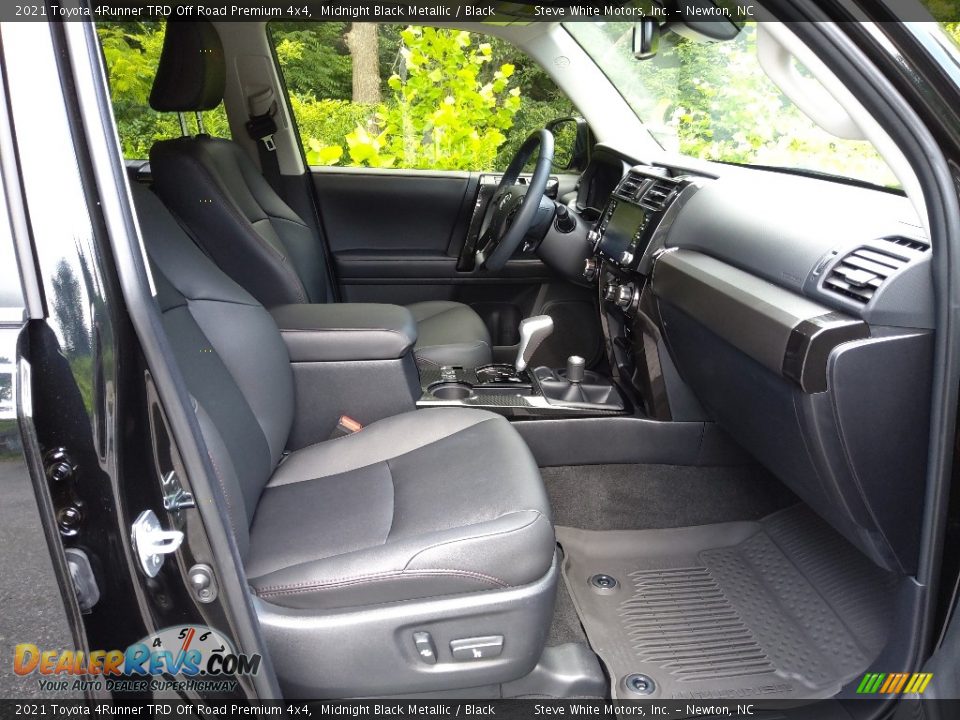 Front Seat of 2021 Toyota 4Runner TRD Off Road Premium 4x4 Photo #15