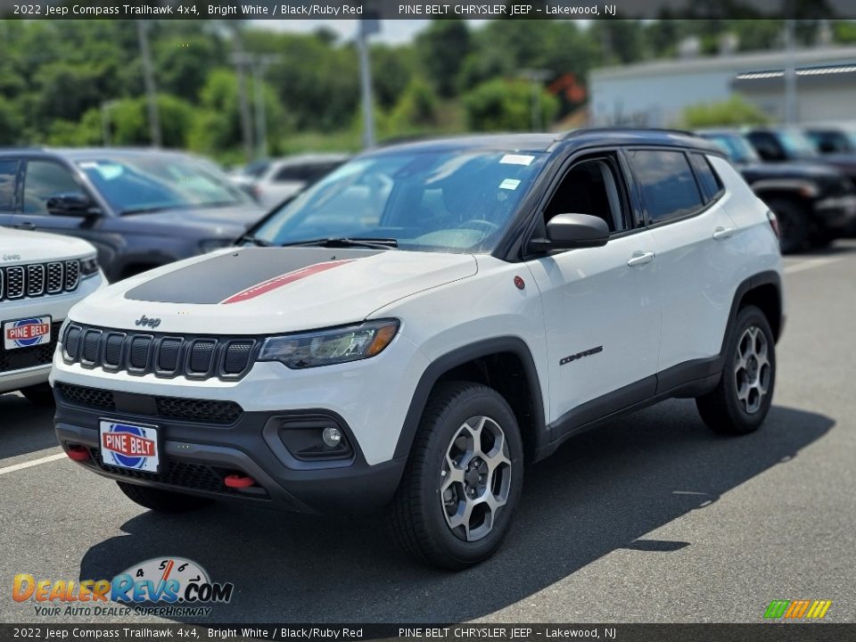 2022 Jeep Compass Trailhawk 4x4 Bright White / Black/Ruby Red Photo #1