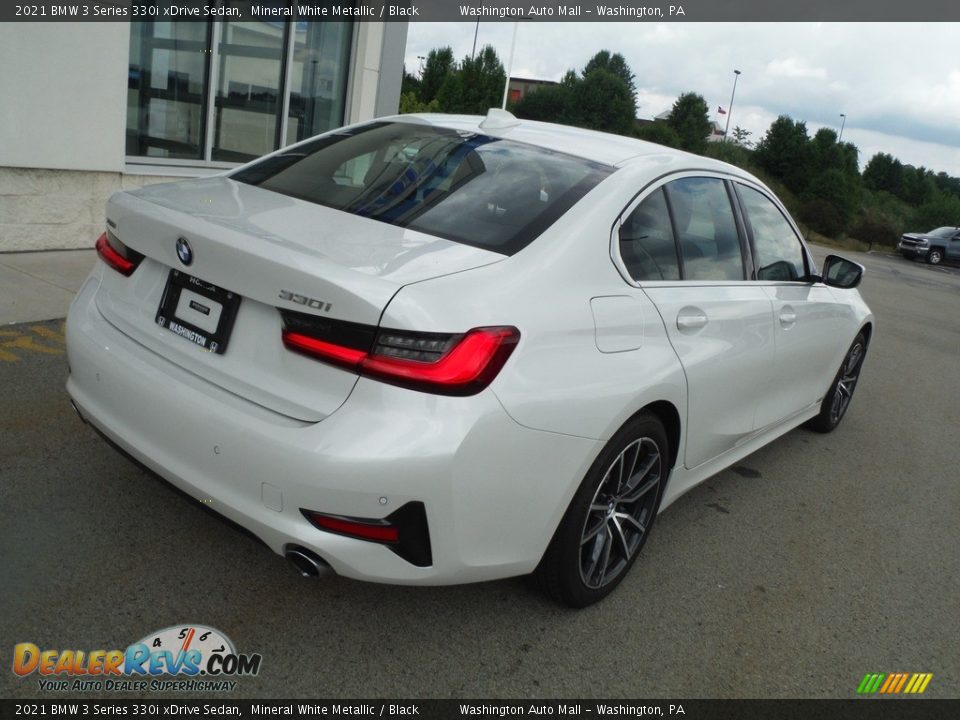 2021 BMW 3 Series 330i xDrive Sedan Mineral White Metallic / Black Photo #11